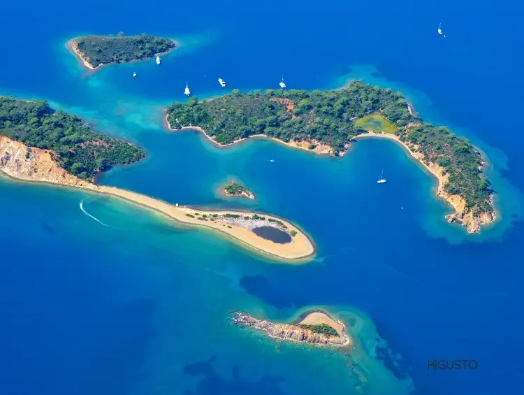 Kesinlikle görmeniz gereken Göcek koyları ve plajları.
