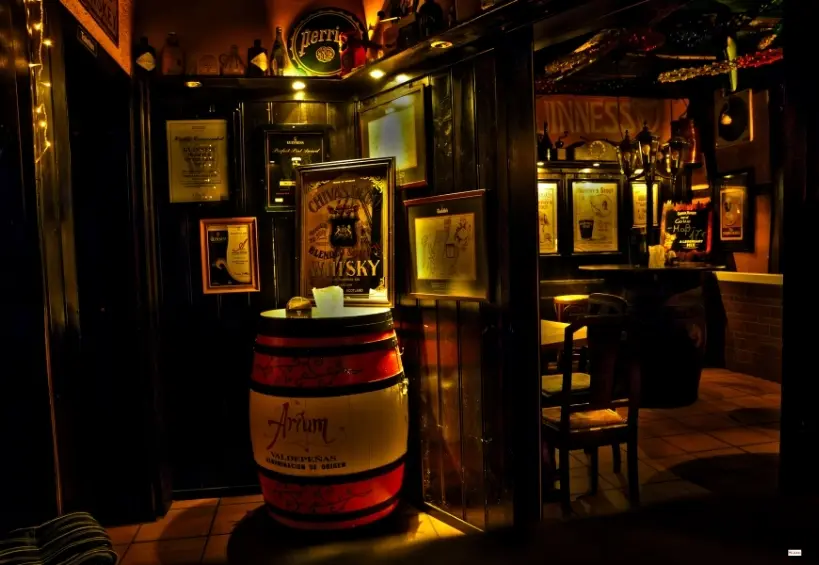 Ankara pub tavsiye listesi inceleyin Ankara en iyi pub yorumlarını okuyun.